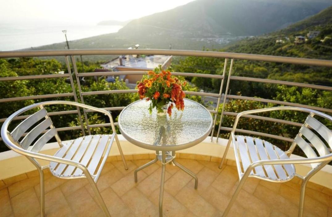 Apartments Vila Emiliano Borsh Exterior photo